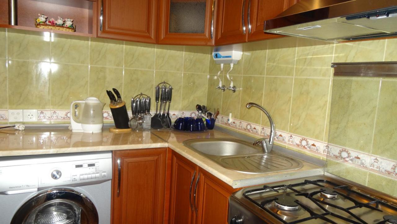 Apartment Vake-Saburtalo Tiflis Exterior foto